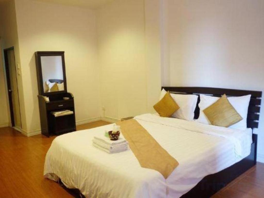 Hotel Oyo 1089 Baan Boran Bangkok Exteriér fotografie
