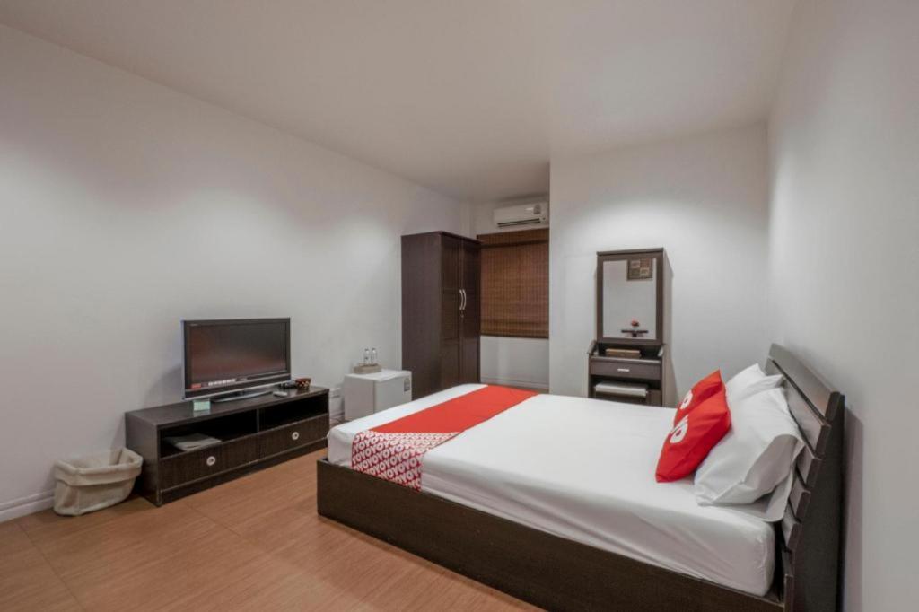 Hotel Oyo 1089 Baan Boran Bangkok Exteriér fotografie