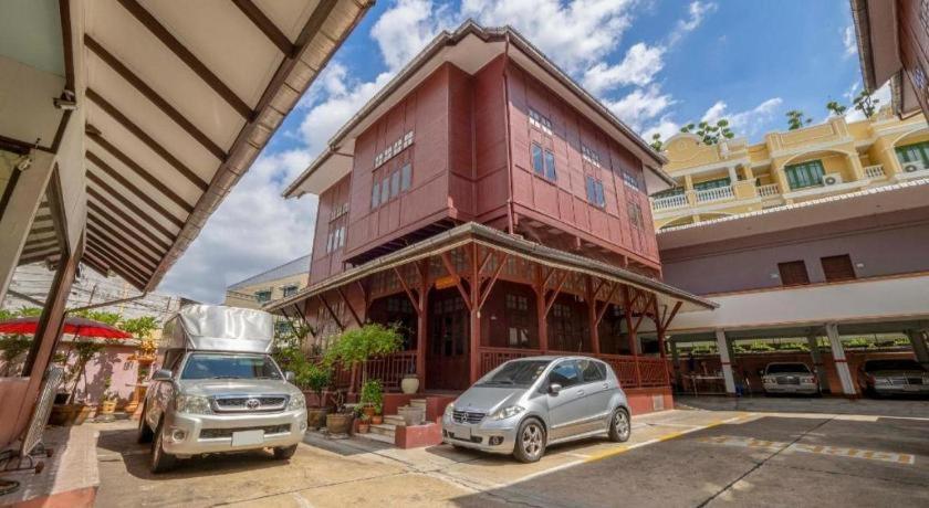 Hotel Oyo 1089 Baan Boran Bangkok Exteriér fotografie